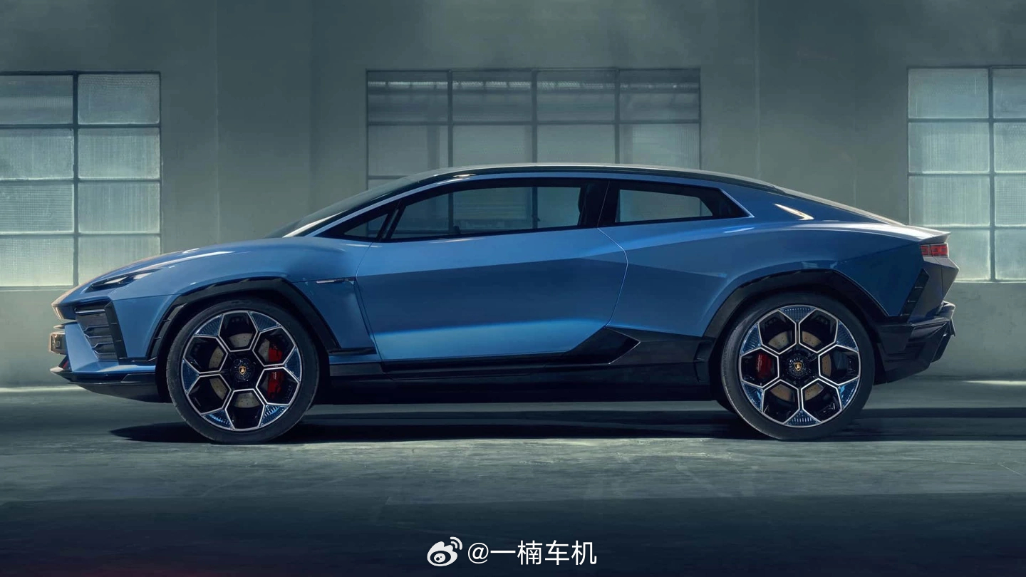 兰博基尼推翻电动化战略。首款纯电Lanzador量产版砍掉，改用V8插混，首款纯