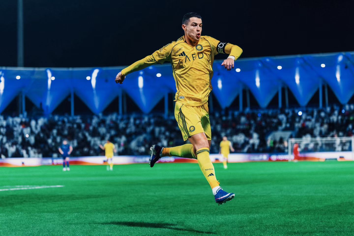 C罗c罗生涯962球和c罗一起siu到最后哈萨征服0比2利雅得胜利 🎉恭喜罗哥