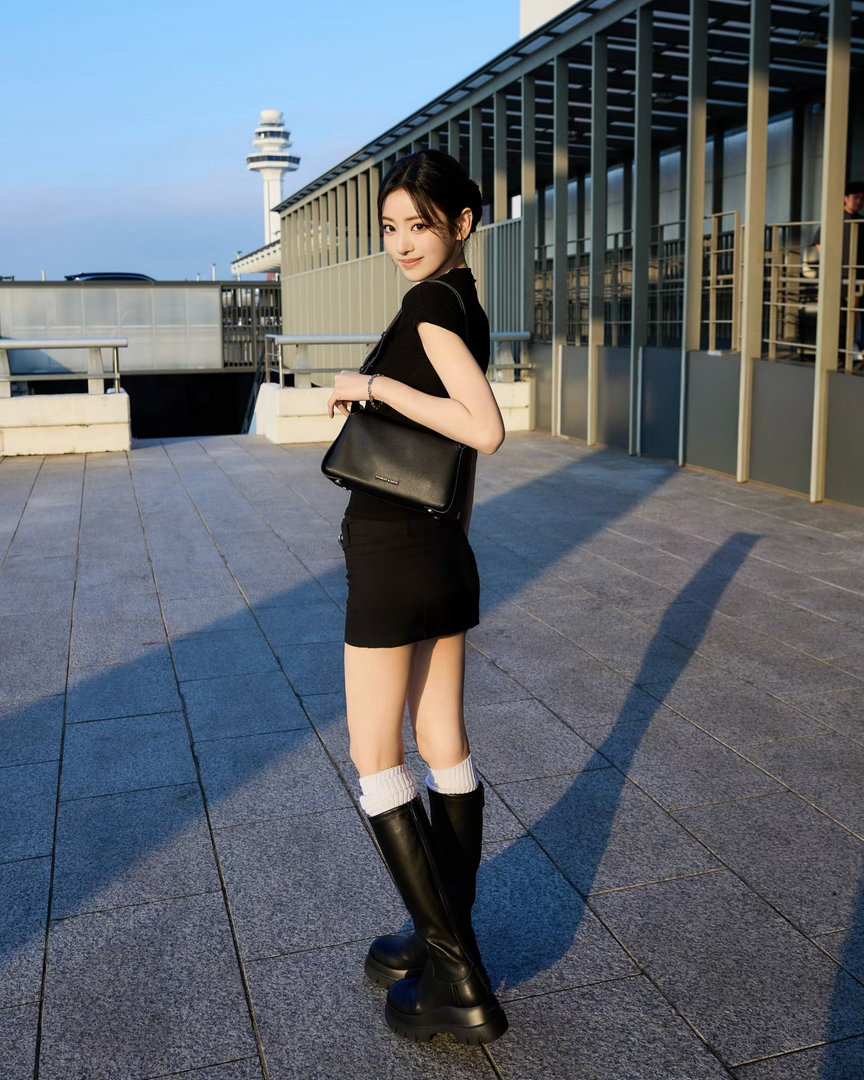 260903MEOVV ANNA for CHARLES & KEITH ​​​