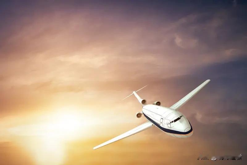 肯塔基州机场突发坠机事故，美国近期航空事故频发程度已超越印度。从民用航班到军用飞