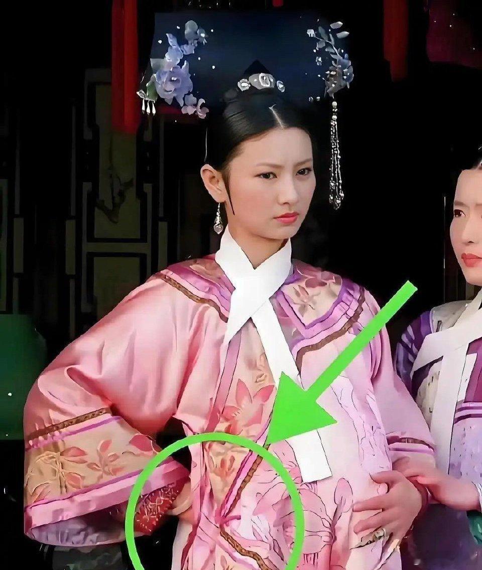 天呐！甄嬛传里眉姐姐这个细节居然没人发现吗？剧组这个细节做得也太到位了吧！ ​​