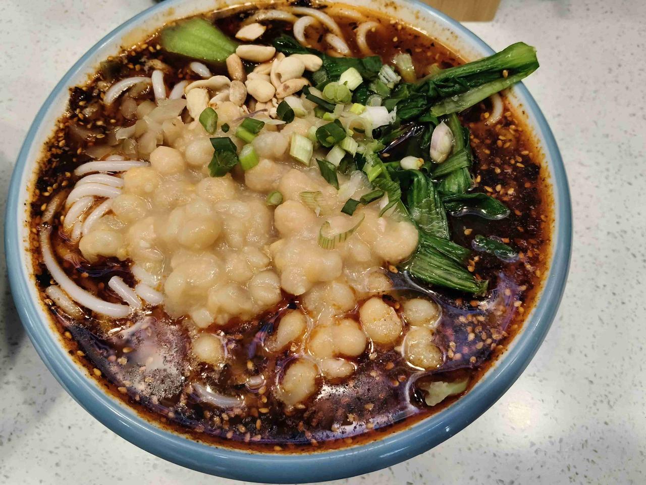 我的今日状态：😁轻松愉快
我这里的天气：☀️晴天
今天和老公不想做饭，出去吃了