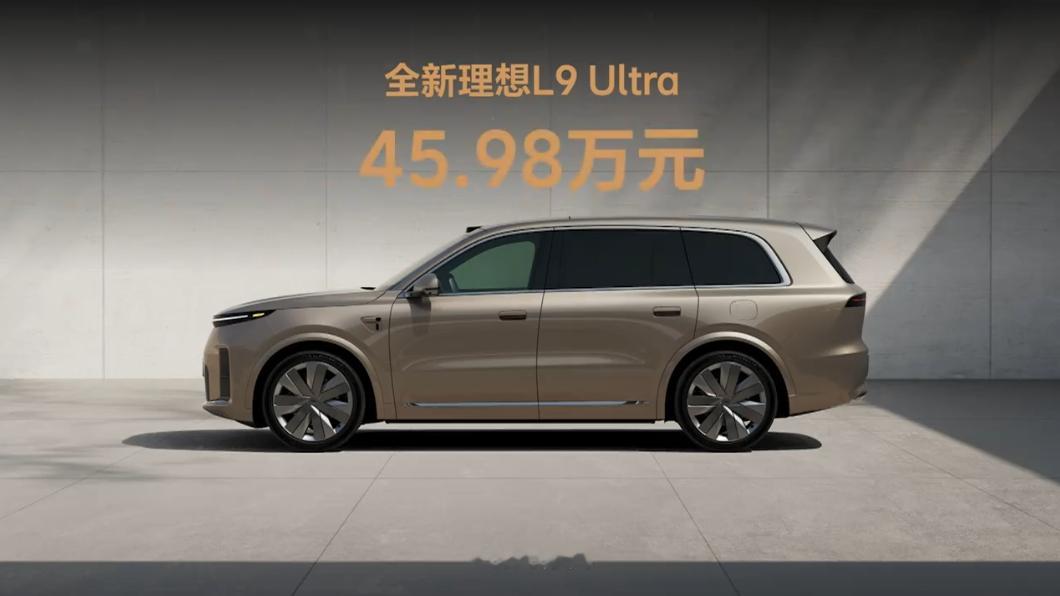 45.98-50.98万 理想L9 比旧款香多了呀新增的800V主动悬架结构，解