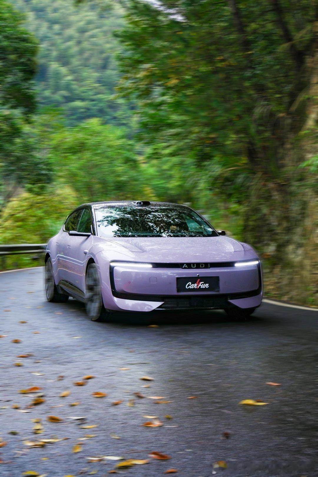 奥迪E5 Sportback以1:42.99 在佰骏山地赛车场征服“魔鬼赛道”，