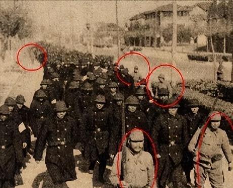 1937年，2000多名中国警察，被6个日本兵押往南京城郊屠杀！有人说：“如果有