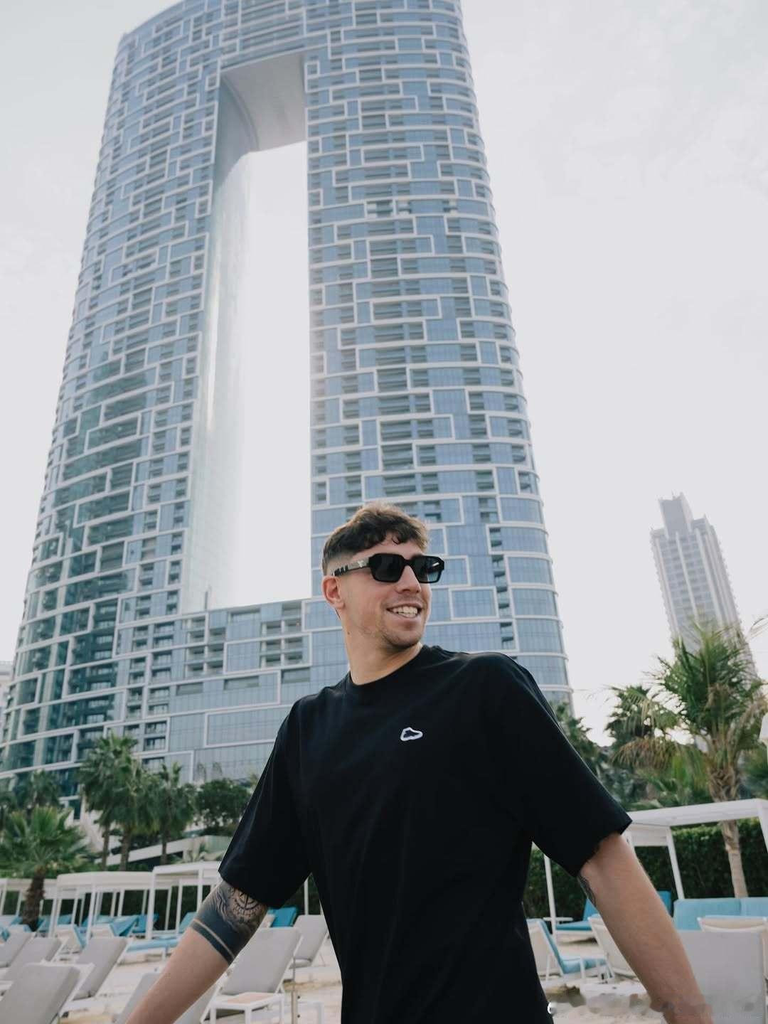 巴尔韦德: The best landscape 😍🤍 