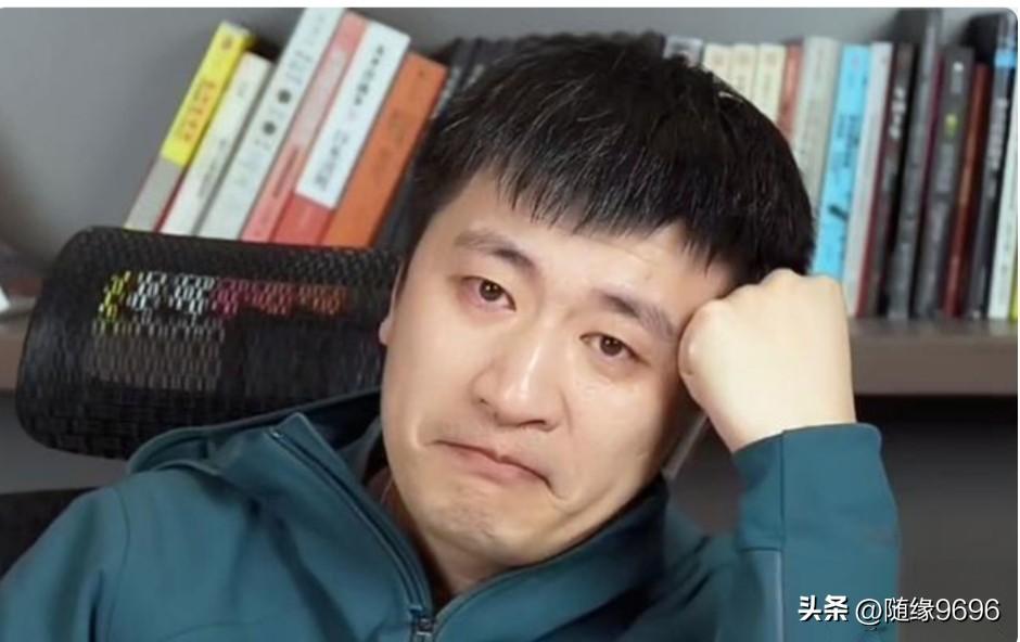 张雪峰老师红着眼睛，向大家说的都是肺腑之言，他真心想大家好。每天看张雪峰老师的视