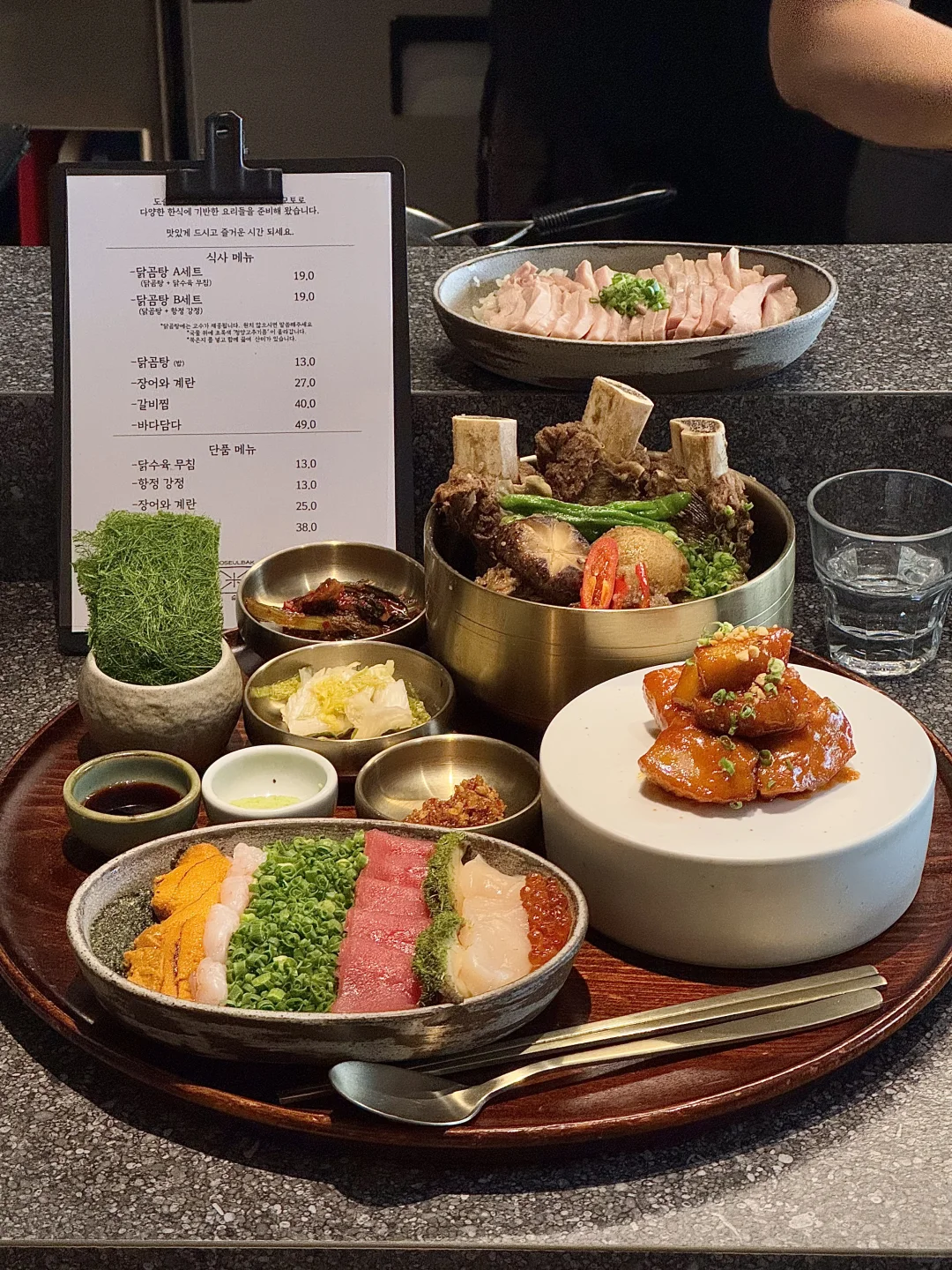 🇰🇷在首尔狎鸥亭！吃到板前漂亮饭！！！！