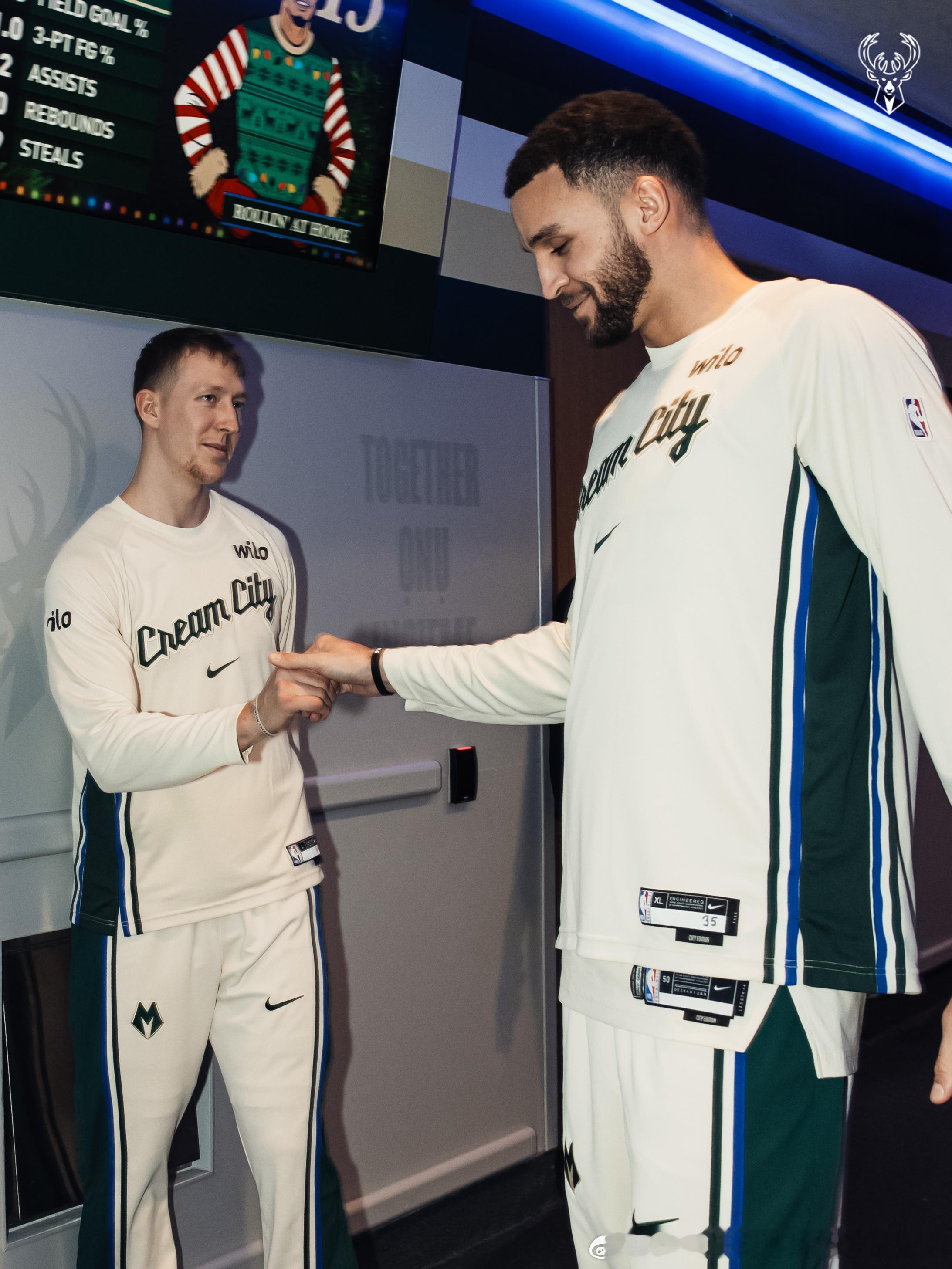 篮球年末狂欢季加油！ 