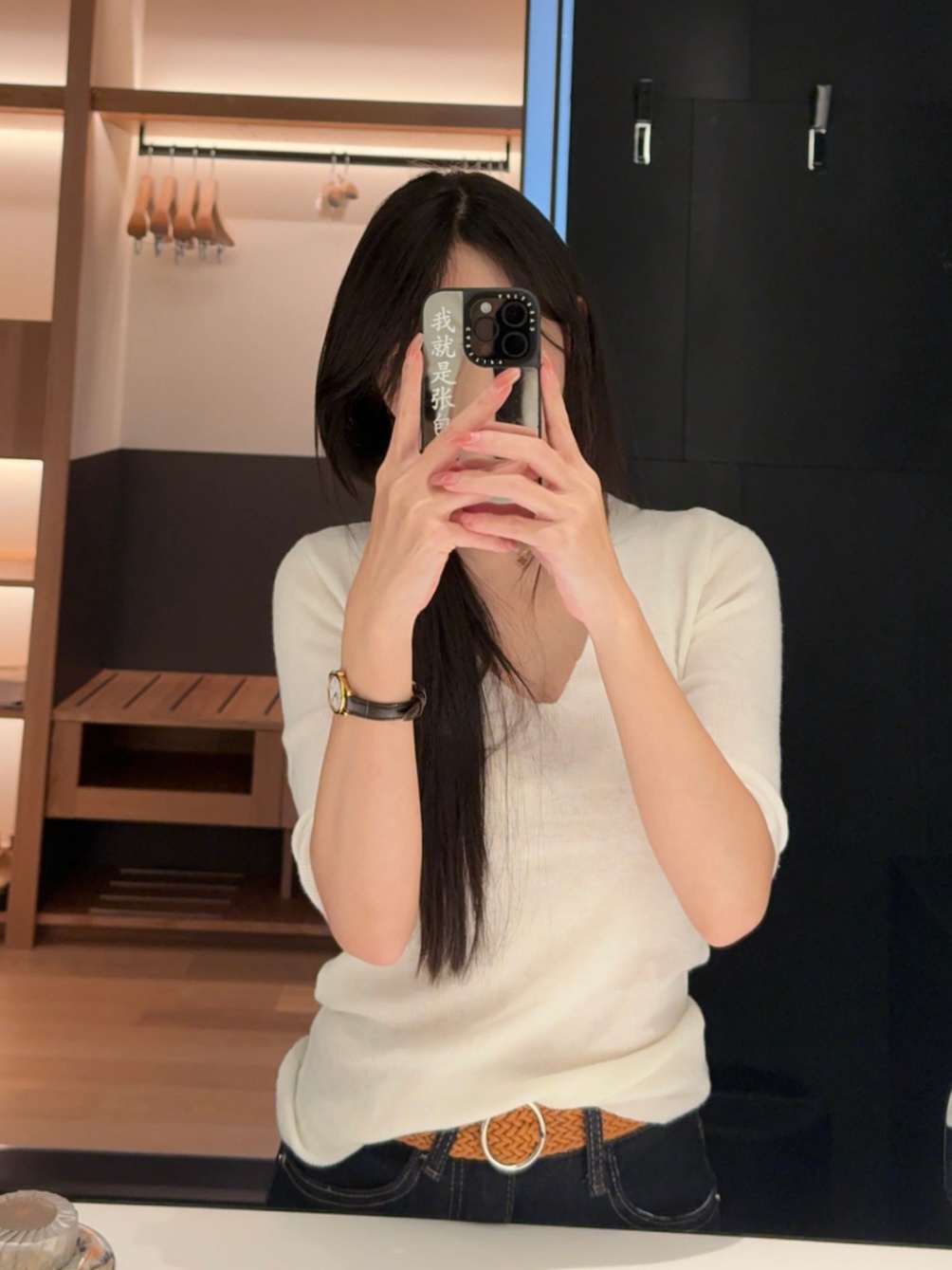 我有时候真的好厌男啊 不是因为直播 我这辈子都不想跟男的说话 