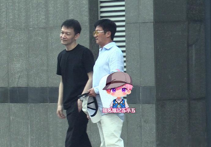 吴京发福吴京肚子 八卦媒体说吴京发福，是角色需要吗？ ​​​