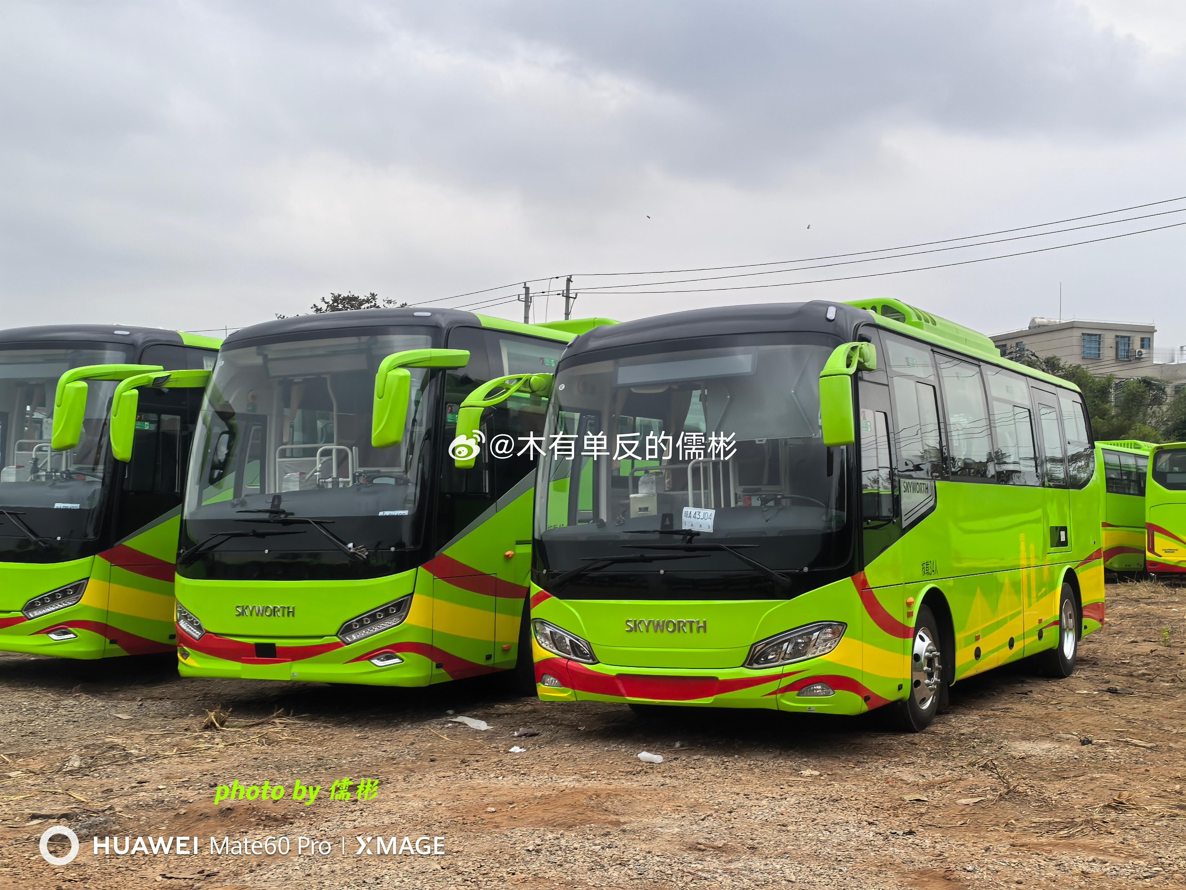 姗姗来迟的创维，终于等到你终于，海口公交2025年度最后的新车：10辆NJL68