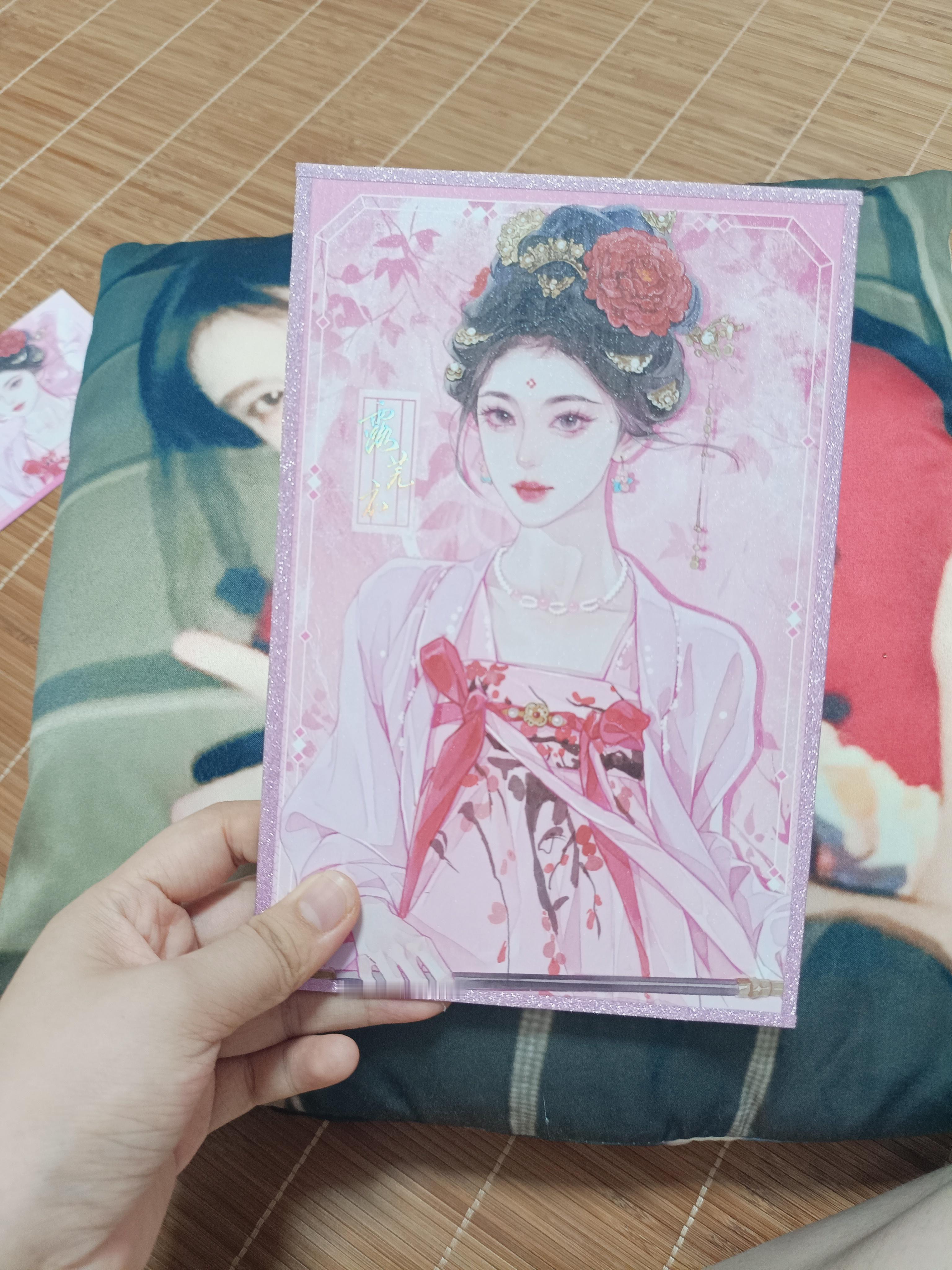 好好看，我一开始以为是纸质结果是木板 