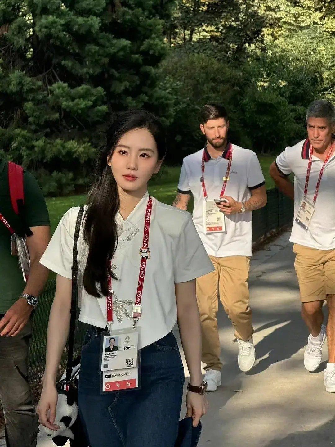 前两天还不少人嘲笑刘诗诗说她去奥运作秀，结果人家是被品牌方邀请去的，而且这个颜值