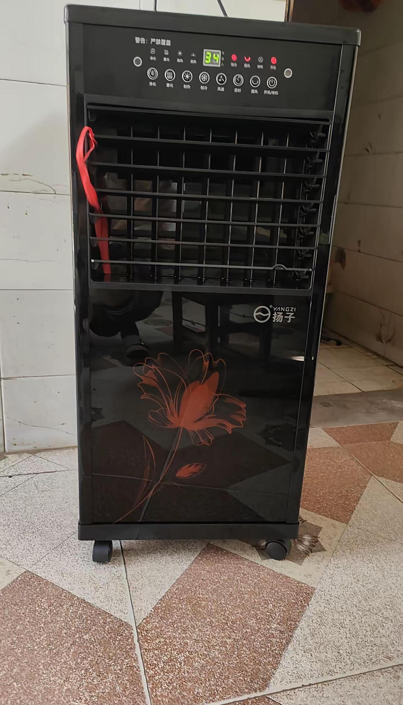 新型骗局来了，真的是丧良心瞅准了老人一个人在家，夸大产品功能，诱导老人消费，图片
