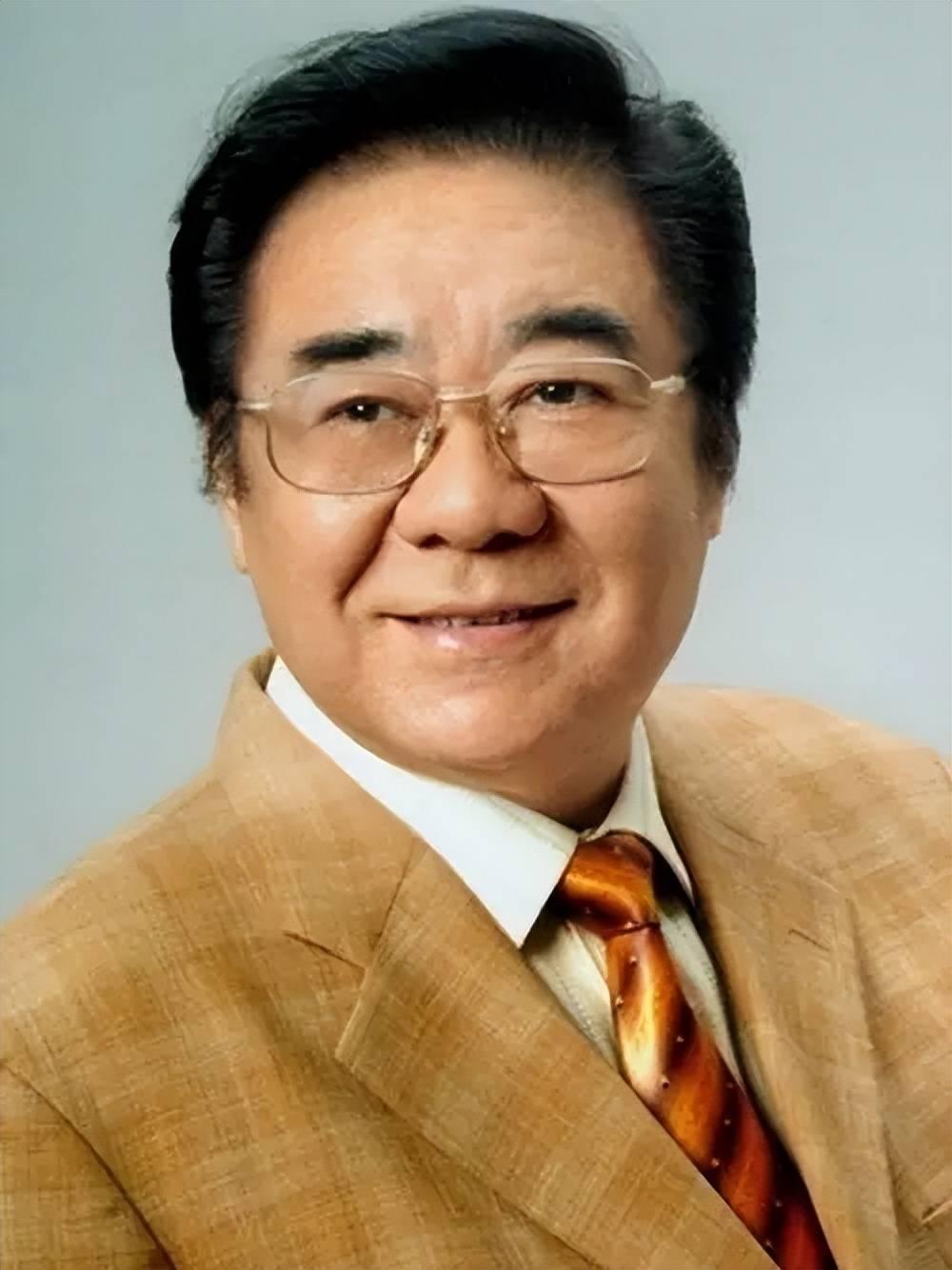 音乐教育家，金铁霖说，任何艺术，对工作都是有帮助的，不搞艺术的人，也要有一点艺术