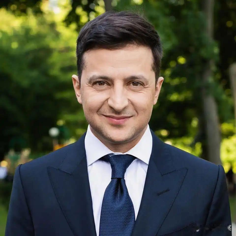 关于泽连斯基是否放弃加入北约的决定是否正确，这涉及复杂的地缘政治、国家安全和战略