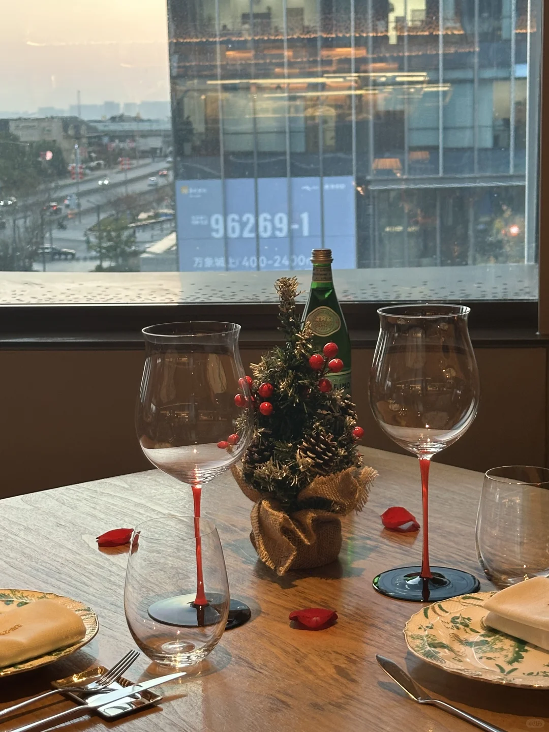 我心中的🎄圣诞餐厅, 这里top1️⃣