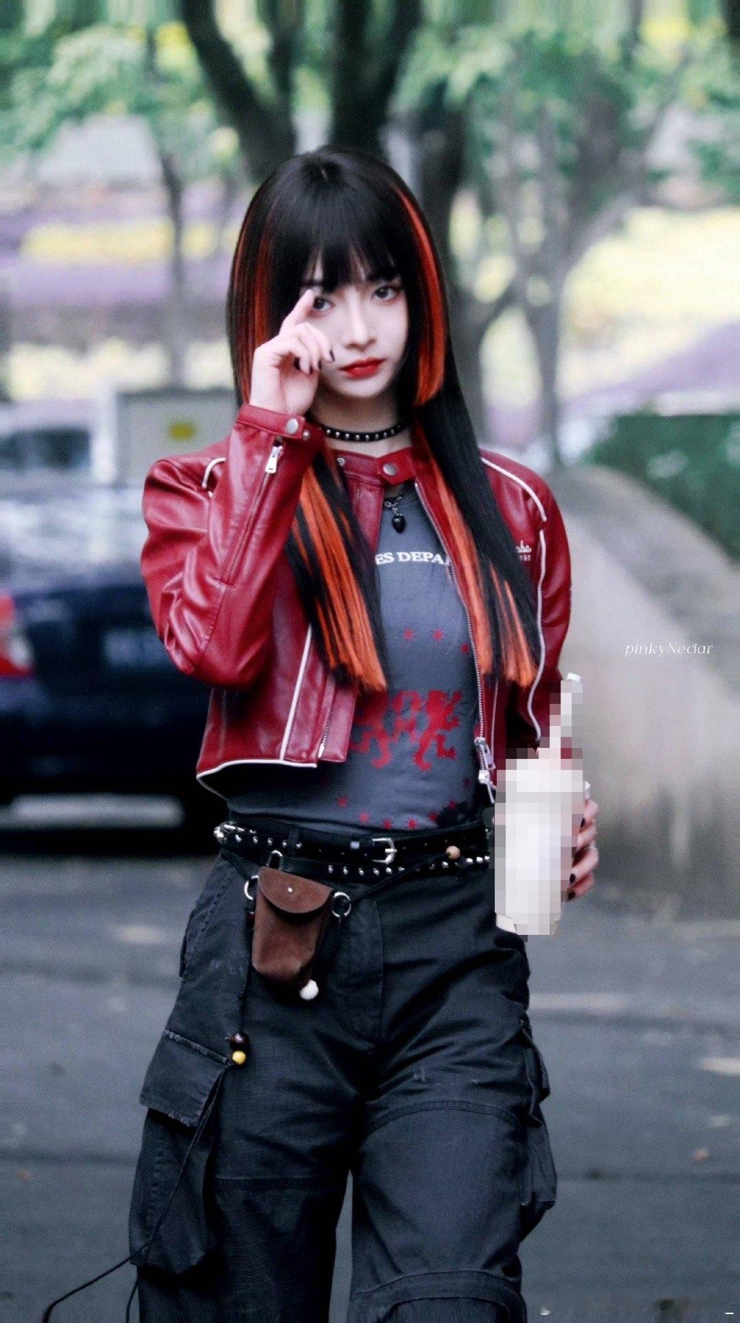 周洁琼冷脸公主切演过瘾了 无论什么样的角色都是非常的用心的去准备去演绎的，而且这