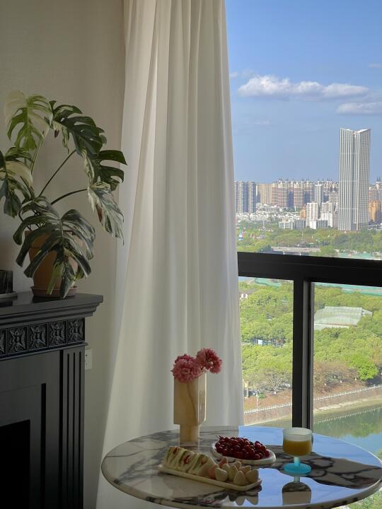 住进电视里的一天🏠