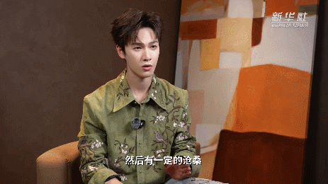 李昀锐新华社采访  李昀锐采访真诚又踏实，拍戏拼、态度正，好圈粉呀