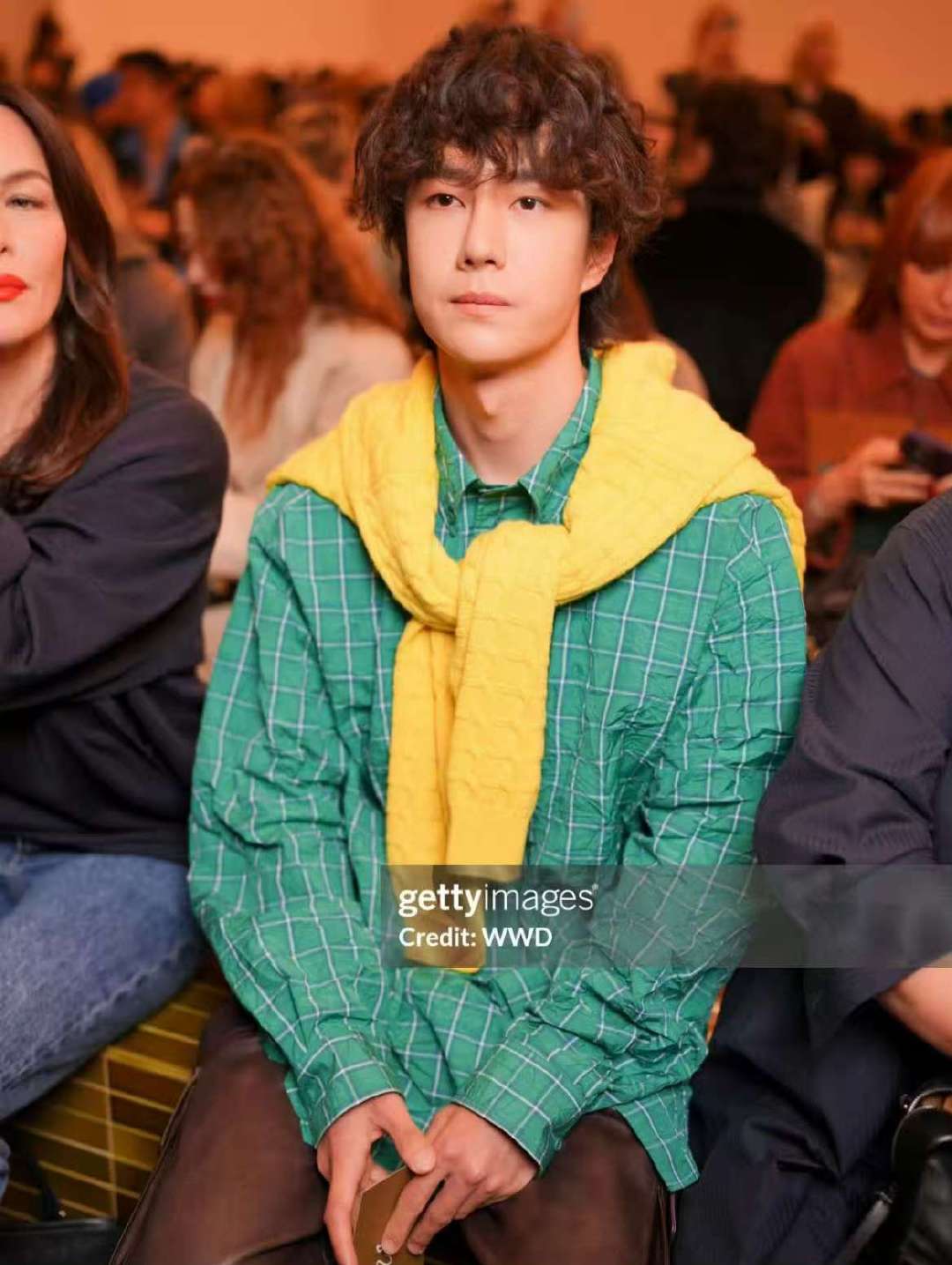 王一博罗意威秀场g社生图王一博罗意威秀场g社生图来啦王一博g社怼脸镜头 ​​​