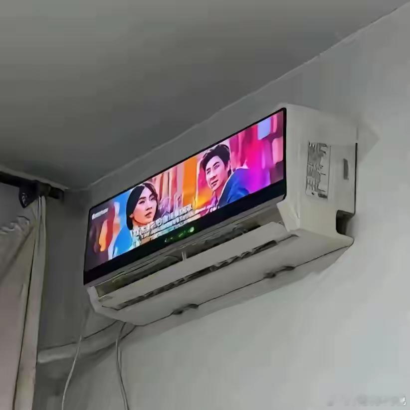 互联网对智能家具的改变真的太大了，空调当音响放歌，冰箱能当电视机看视频。甚至有网