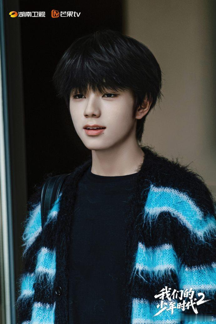 我们的少年时代2全员开启陪看模式我们的少年时代2上线全员线上陪看，分屏画面把成员