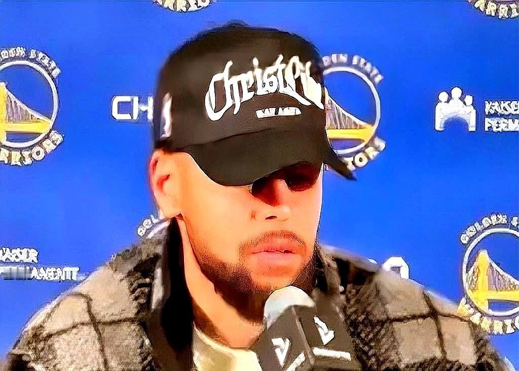 勇士这球输得太憋屈了！主教练和当家球星，一晚上全被罚出去了。

老头儿科尔直接炸