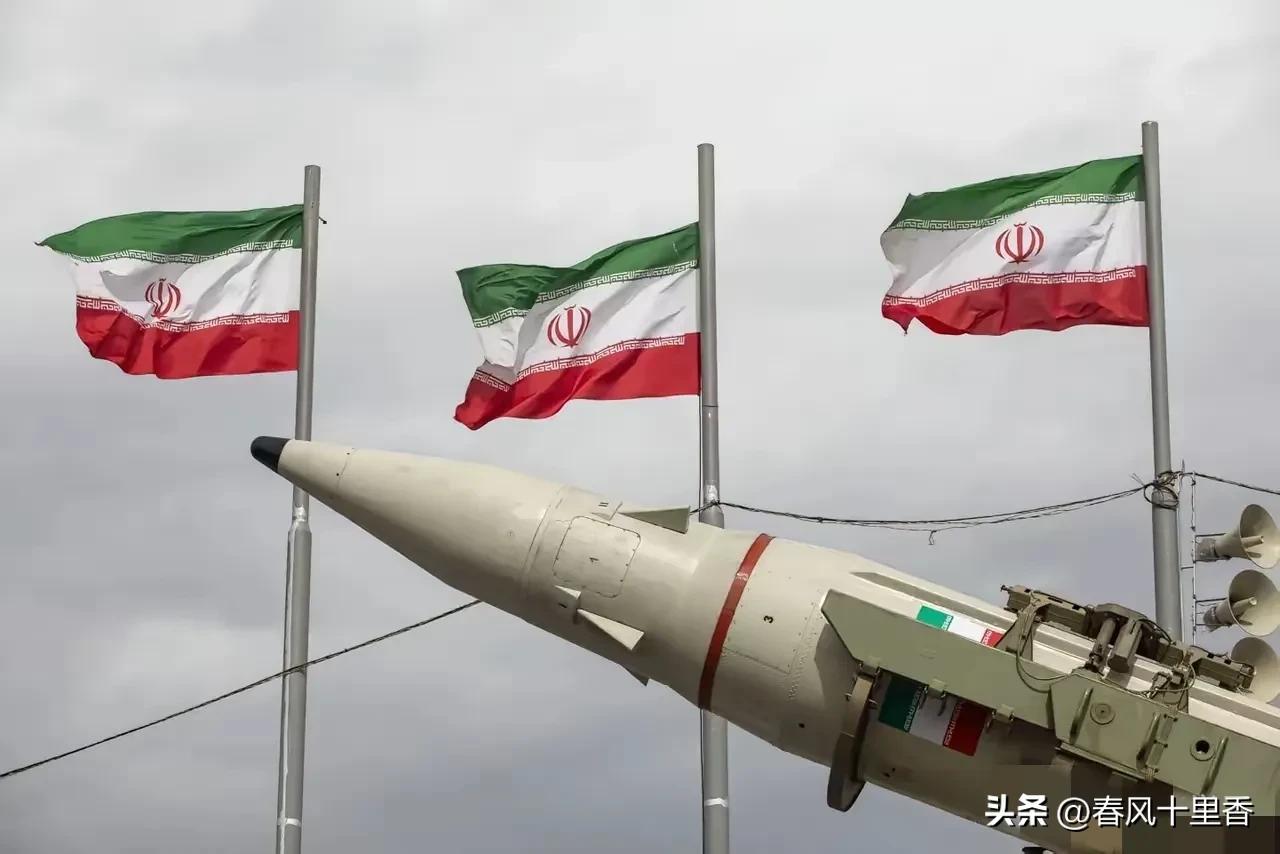 当地时间3月1日凌晨，伊朗伊斯兰革命卫队动作不断。一艘美国军事海运司令部（MST