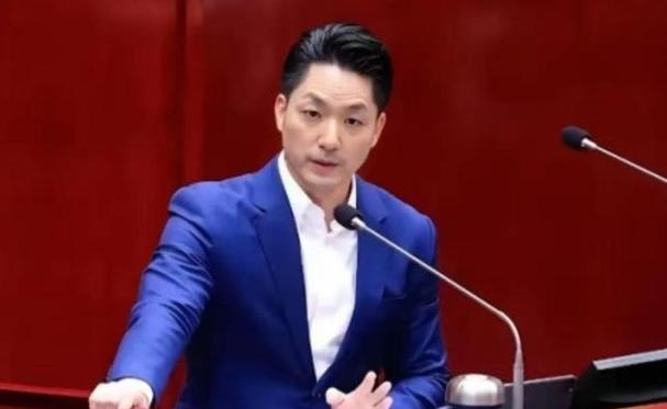 台湾政坛要变天，蒋万安一旦连任，国民党少主将正式归位

很多人对蒋万安的印象，可