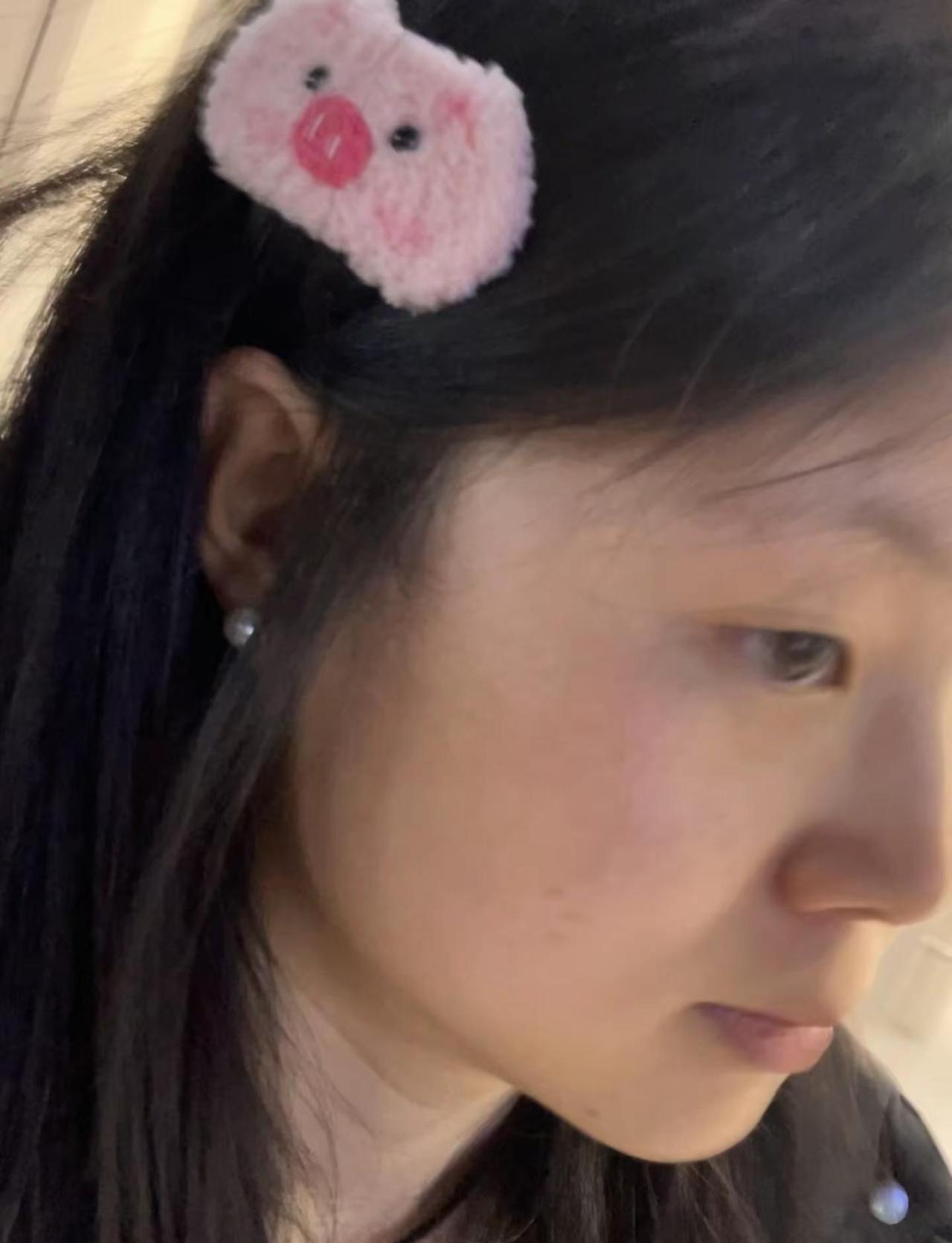 谁愿意V我🖐🏻元助力我拿下小猪发卡。