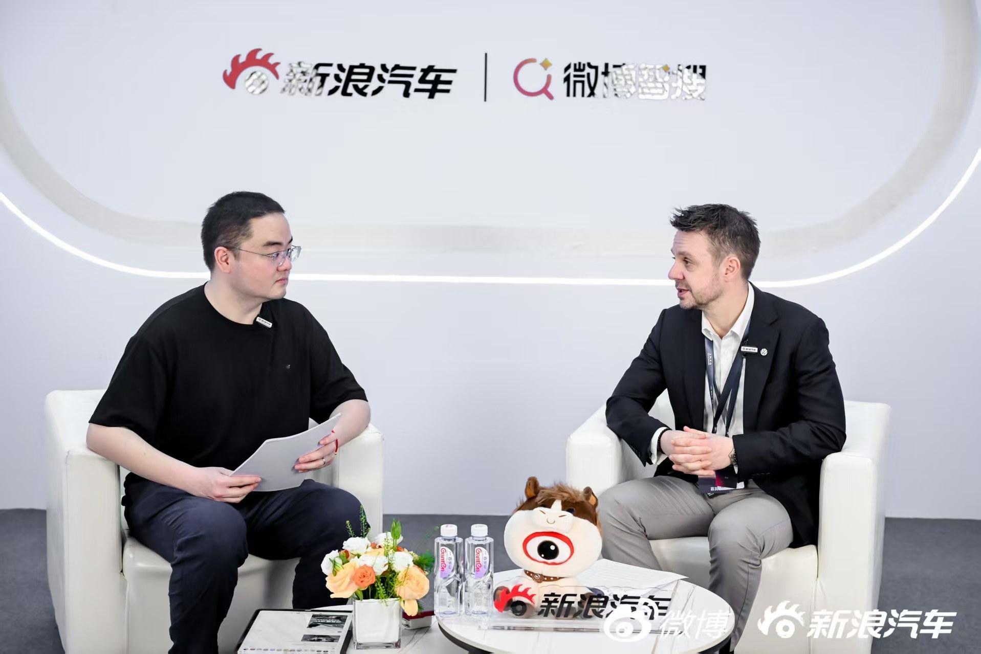 高管有话说4月24日，2026北京车展正式开幕，车企及汽车供应链品牌核心高管莅临
