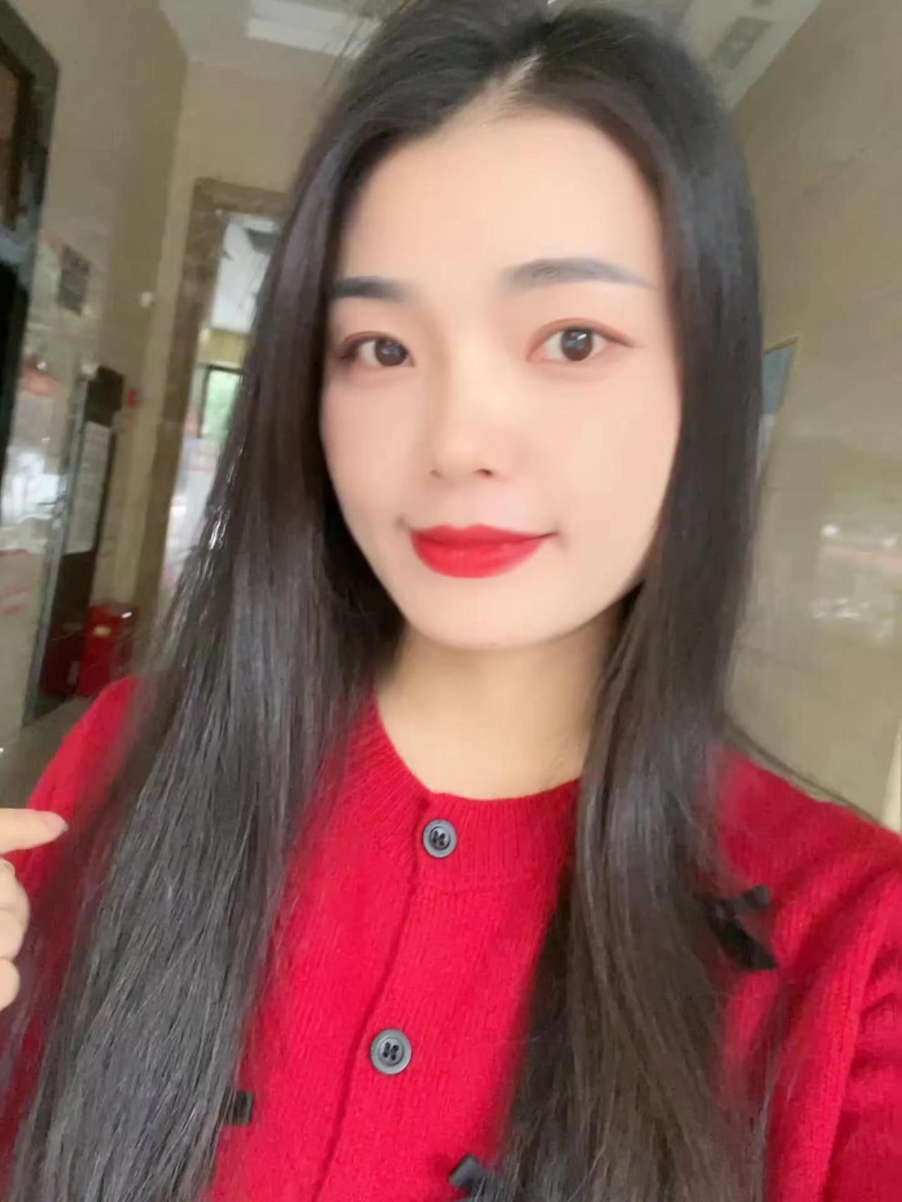 是好 是坏 这一年都接近尾声了仍然是那句话：时间会磨平无数个难言的瞬间！