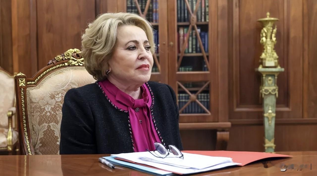 俄新社消息，莫斯科时间1月13日，俄罗斯外交部官方代表玛丽亚·扎哈罗娃向该国新闻