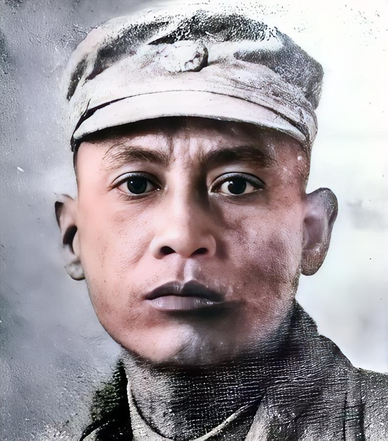 1938年，日军抵达一寺庙，映入眼帘的，是132名一丝不挂、且没了头颅的日军，为