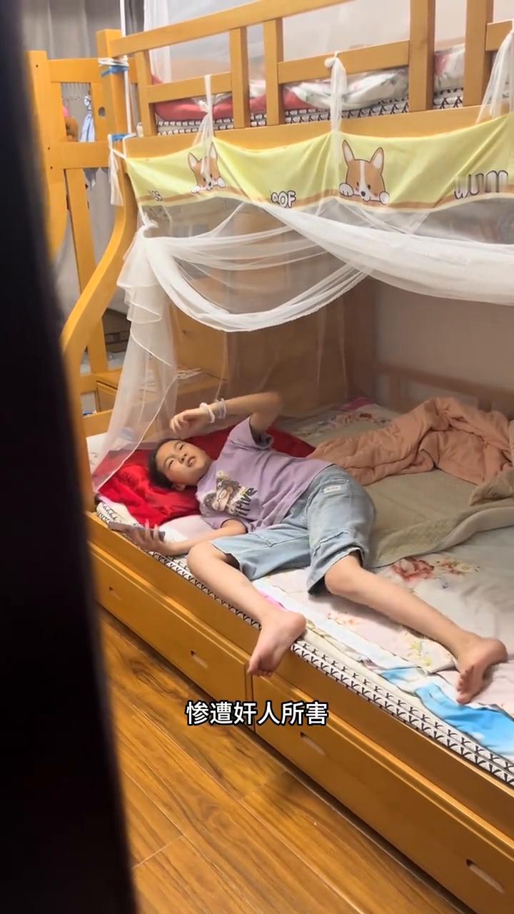 我重生了，我本是宗门圣女，惨遭奸人所害，家族弃我师门，断我灵脉。这一世我定将拿回