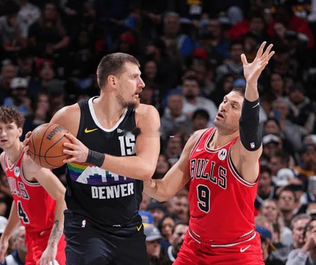 11月18日讯 今日NBA常规赛，公牛130-127战胜掘金掘金球员尼古拉-约基