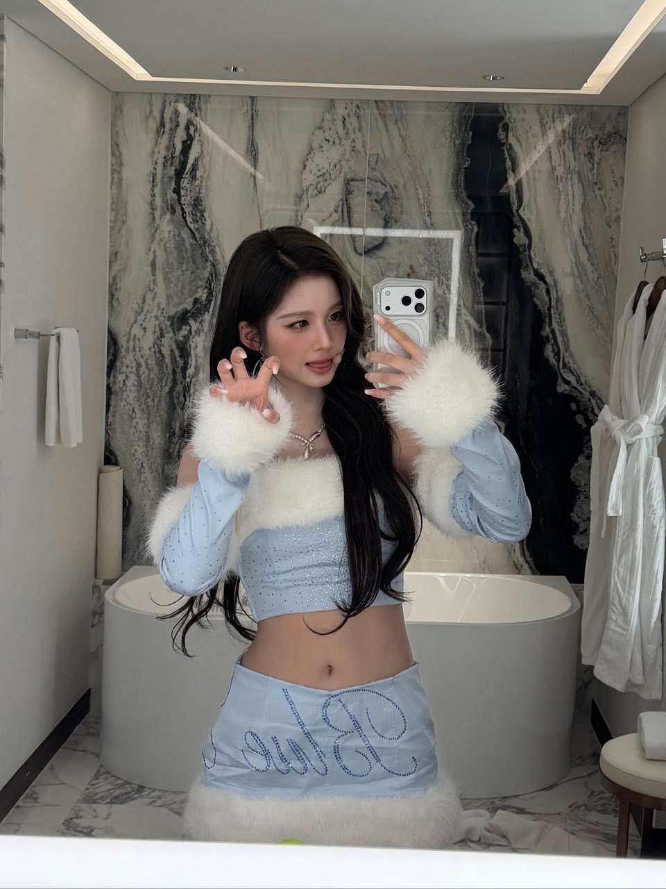 nmixx雪允 近期🫧 