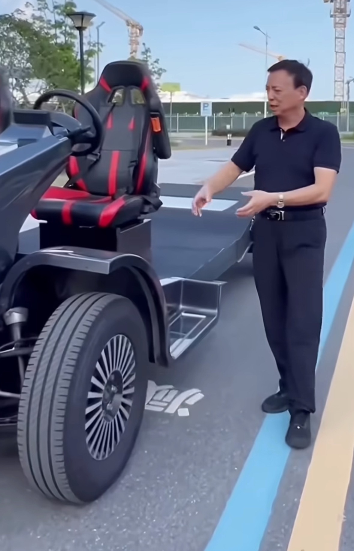 如果真的这么简单的话，会不会造车的门槛太低了，那之后安全问题会不会很多？底盘调教