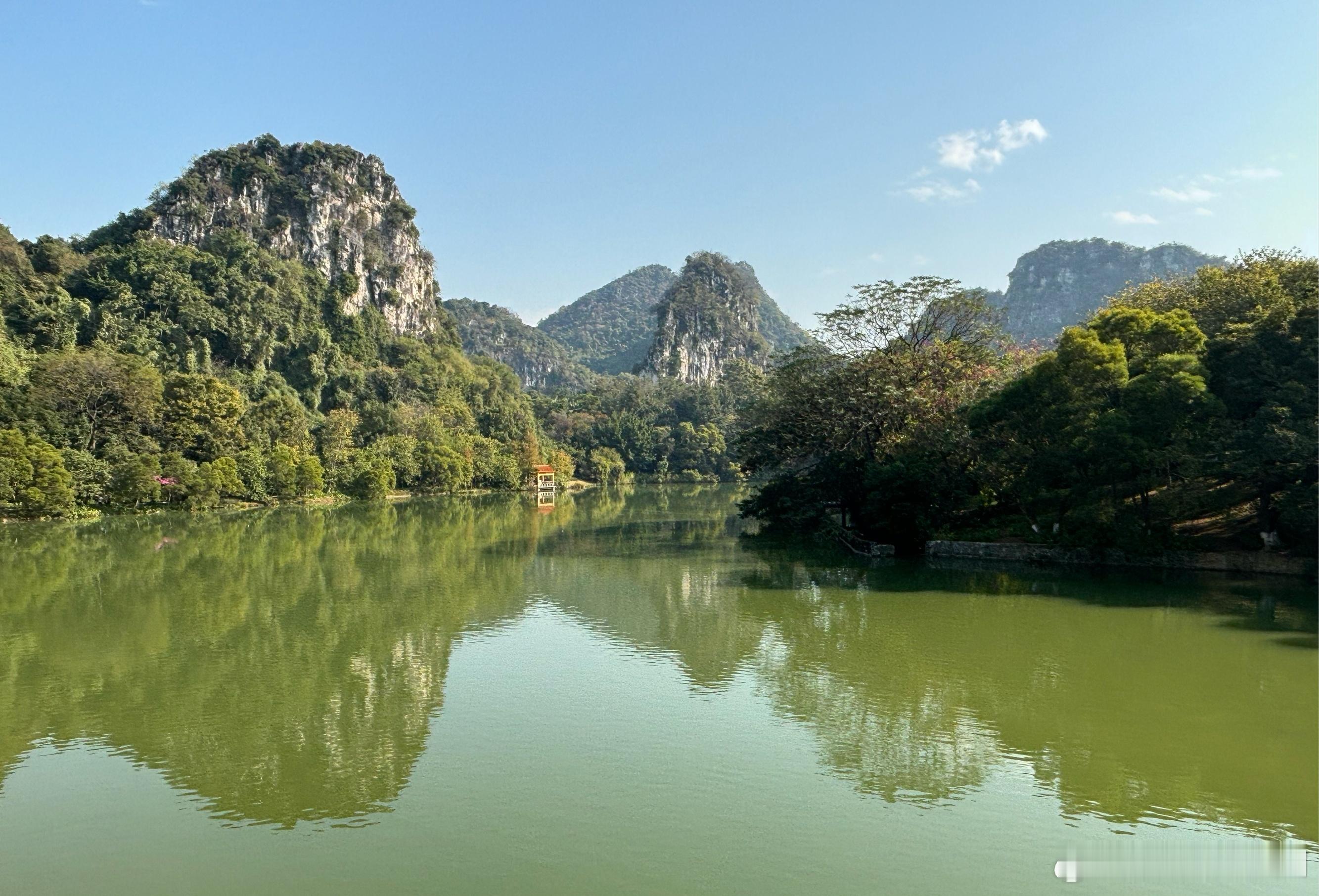 心里话          人生这场戏，不必场场都当主角。       