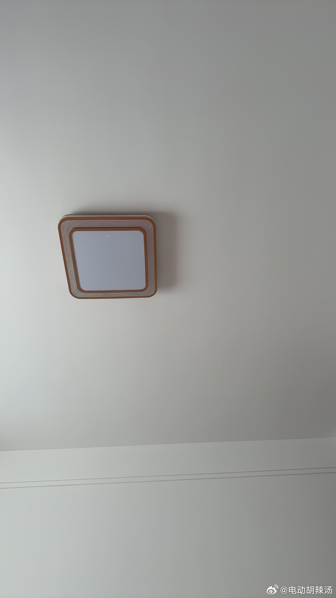 在床上躺了快两天终于可以恢复到80%了…肠胃炎待我不错… 