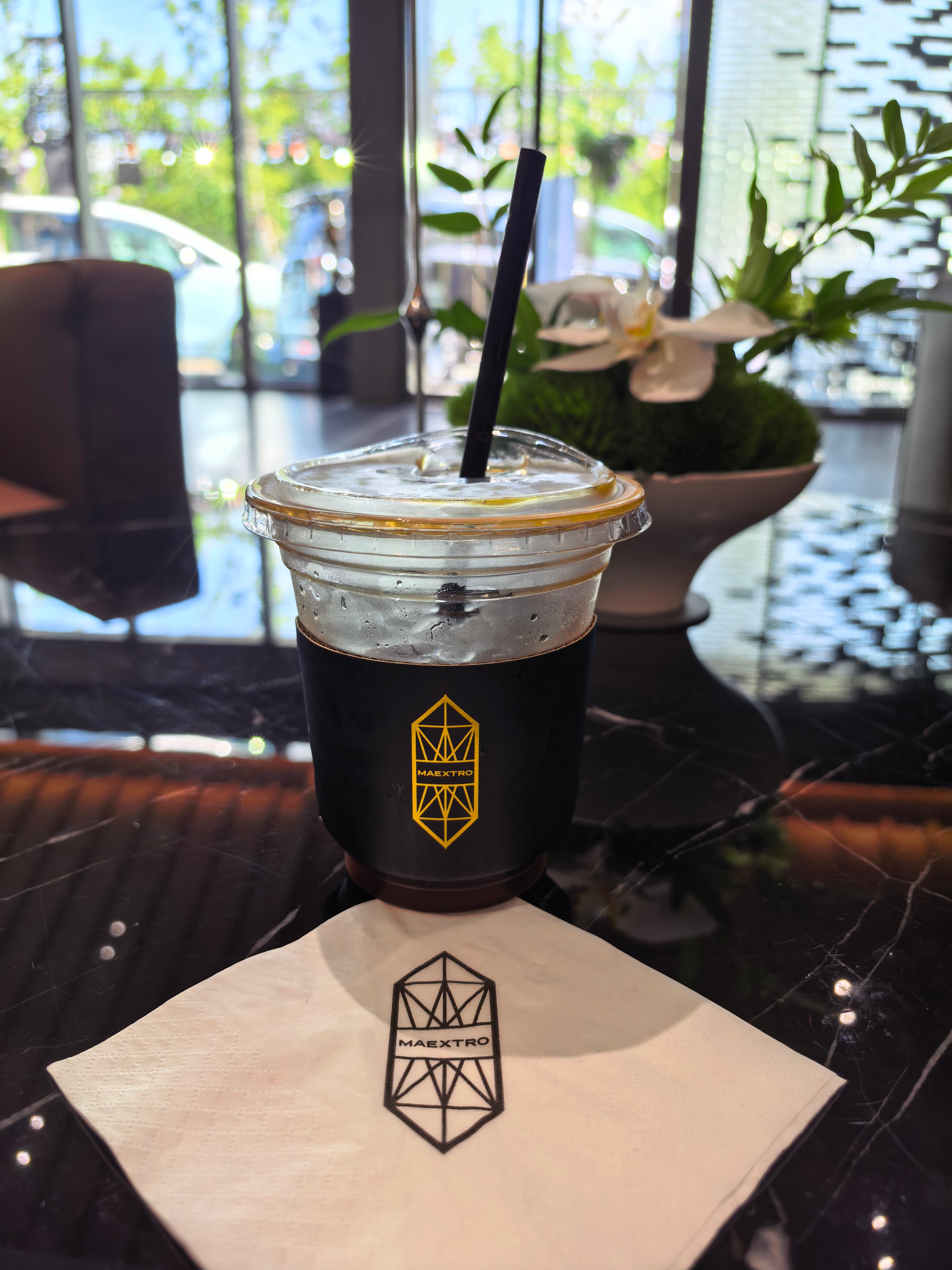 尊界首交，这店也太漂亮了  ​​​