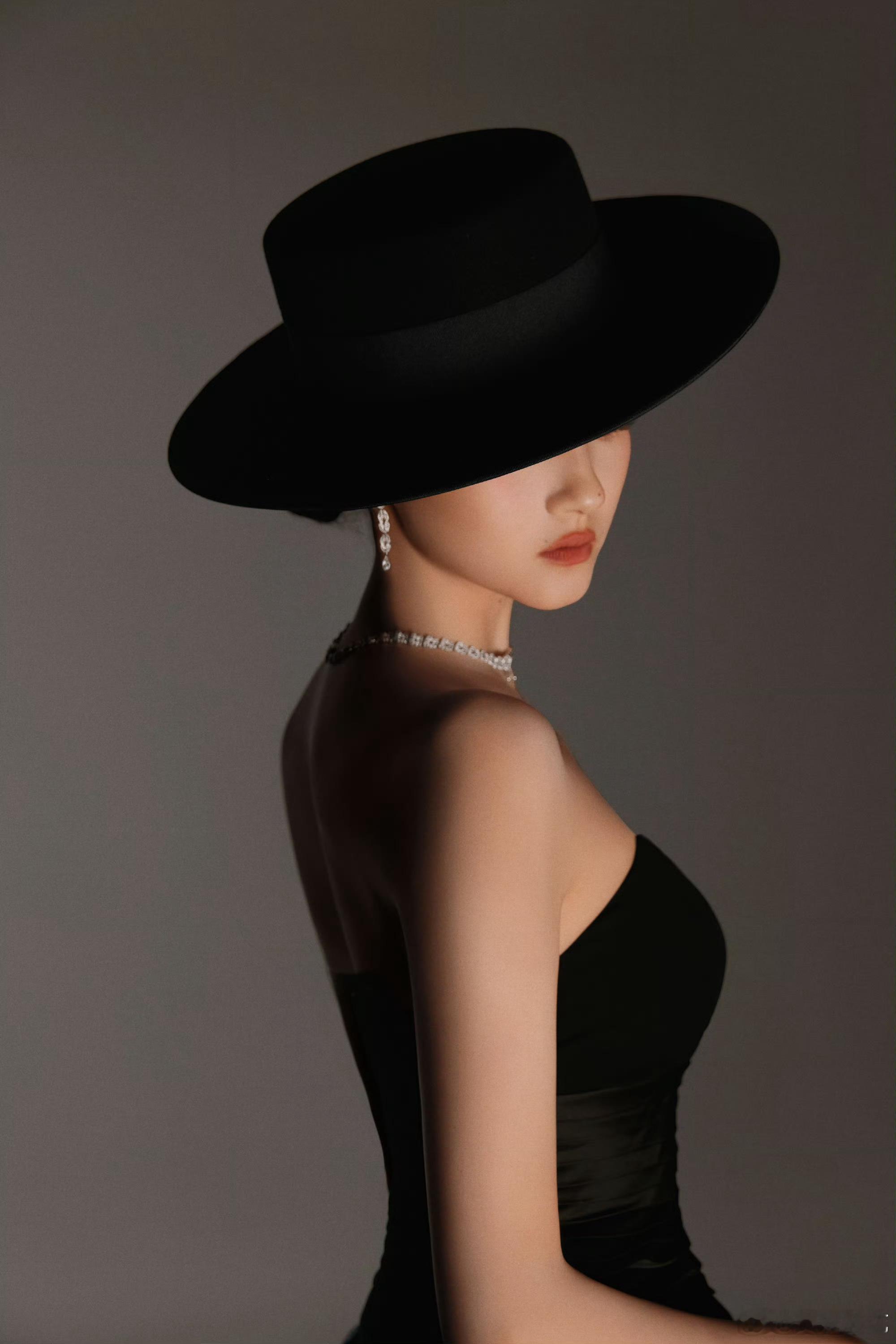 关晓彤｜时尚32周年时尚之夜 美哦 ！身穿 Maison Chahad 定制系列