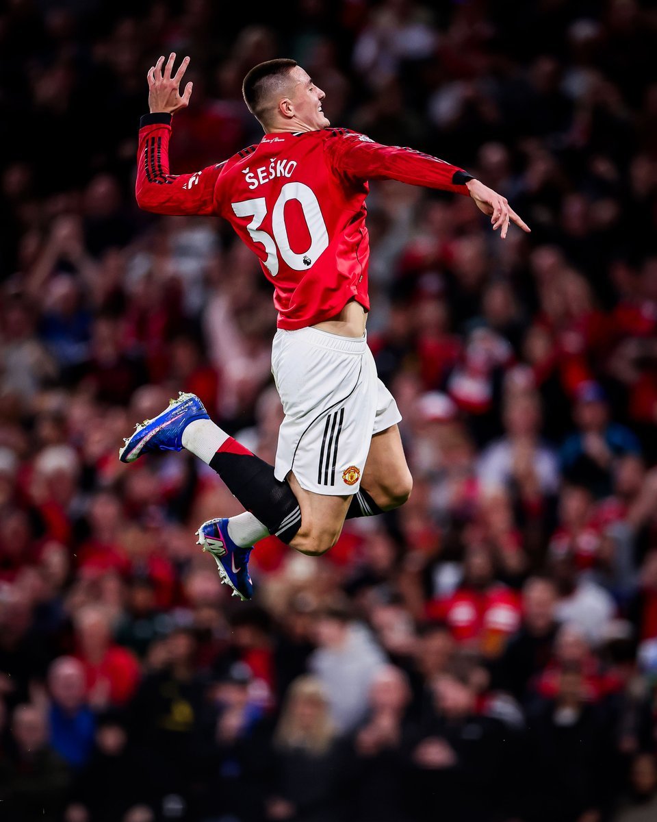 谢什科在加盟曼联的首个赛季就打入10粒英超进球 💥曼联2比1布伦特福德曼联vs