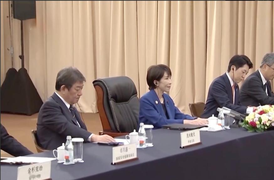 台湾是中国的，日本表态

当地时间10月31日下午，随着中日双方顺利会见，对于台