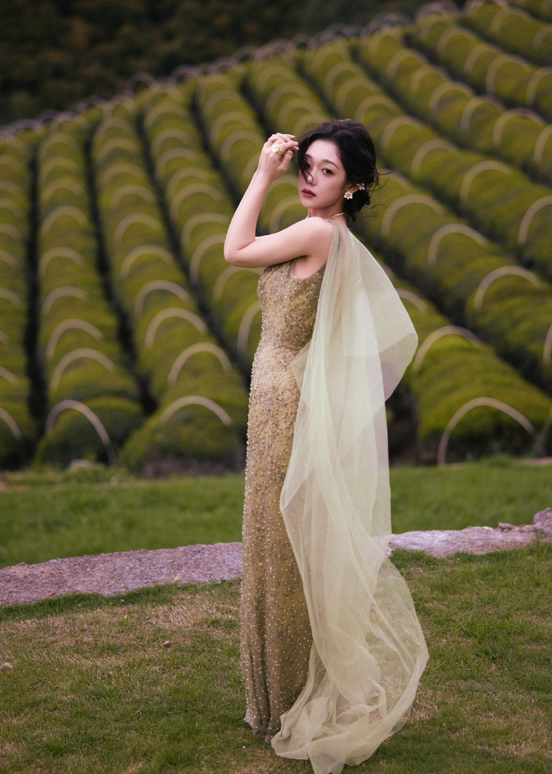 希林娜依高牡丹水晶choker希林娜依高春日小花仙美到失语啦～牡丹水晶choke