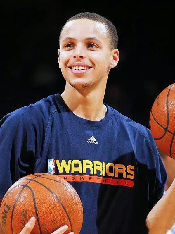 再过5年就要退役的球星，你最舍不得谁？NBA现役剩余老将：03届：詹姆斯04届：
