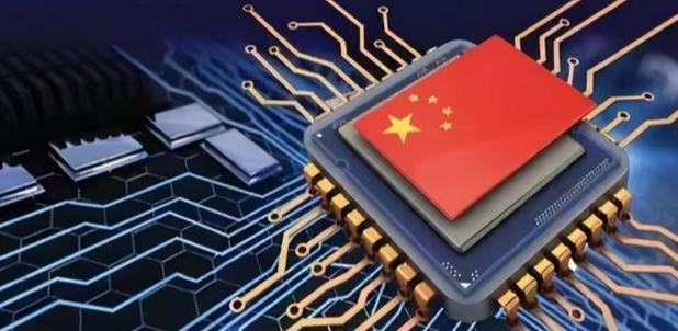 破局卡脖子！中国科技凭坚守铸就全球标杆

从蚊子大小的侦查机器人到亿度高温的人造