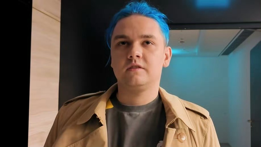 Collapse接受采访谈到Yatoro比赛时的交流“很多时候他都会说可以打，但